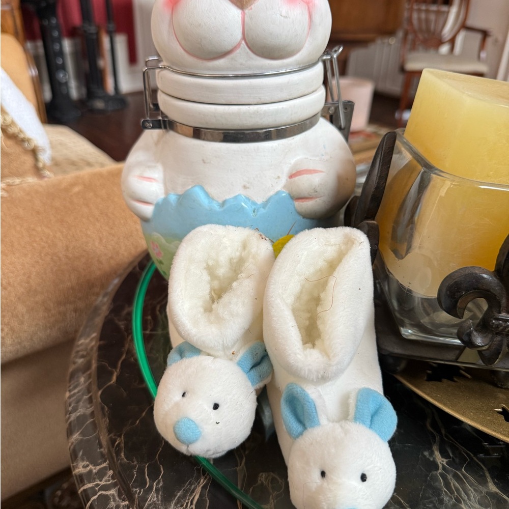 Tea Collection White and Light Blue Bunny Plush Baby Booties